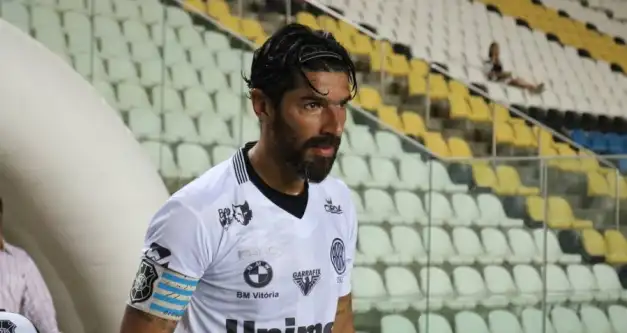 "Ninguém falou comigo sobre esse clube" revelou Loco Abreu, sobre possível contratação na União Cacoalense