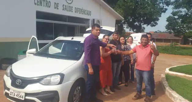 Prefeitura de Castanheiras entrega veículo 0km para Unidade de Saúde em Jardinópolis