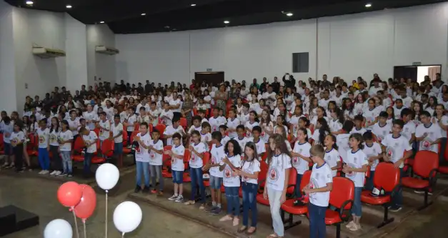 Rolim: Vice-prefeito participa da Formatura do Proerd com alunos de três escolas municipais