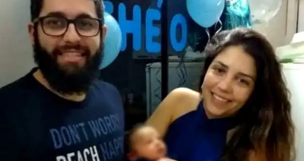 Após ser declarado como morto, bebê é encontrado chorando em necrotério