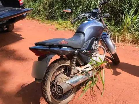 Motocicleta furtada é recuperada e autor identificado em Alvorada do Oeste