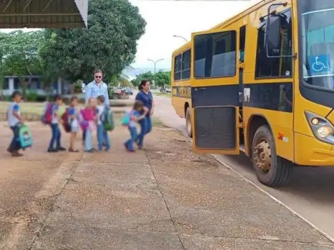 MP verifica segurança no embarque de crianças em transporte escolar em Primavera de Rondônia