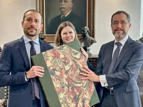Polícia Federal recupera livro histórico furtado de museu paraense