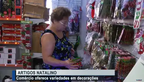 Em clima de Natal, comércio capricha na oferta de produtos decorativos em Rolim de Moura