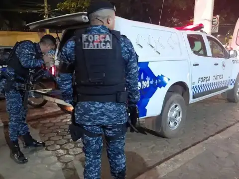 Homem com passagem pela polícia é preso dirigindo carro com placa adulterada na Vila DNIT