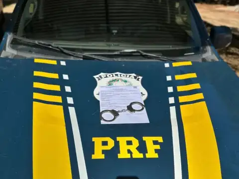 PRF recaptura foragido da Justiça acusado de homicídio em Guajará-Mirim, RO