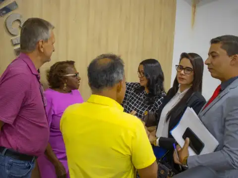 Ouro Preto:  Presidente da Câmara Municipal, Vereadora Rosária Helena, faz uso da tribuna do Parlamento
