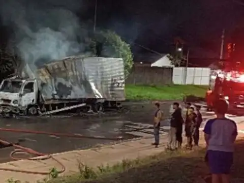 Motociclista morre em colisão frontal com caminhão em Ji-Paraná