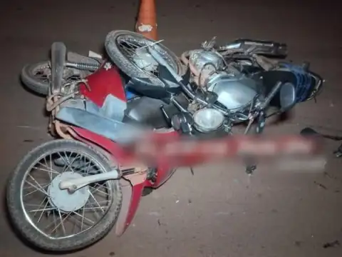 Colisão frontal entre duas motocicletas deixa dois feridos em Rolim de Moura
