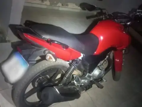 Motocicleta furtada em Jaru é recuperada em São Miguel do Guaporé