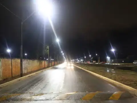 Prefeitura de Vilhena revitaliza trecho da Avenida Brigadeiro através de iluminação de LED